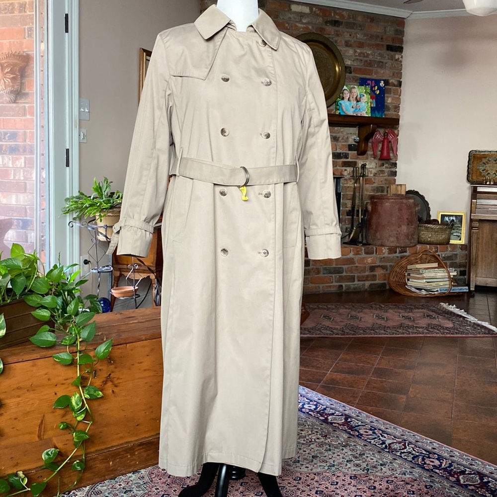 LONDON FOG trench coat
